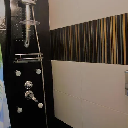 Rent Near Sea In The Center Apartment