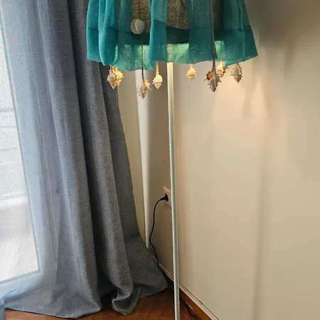 Rent Near Sea In The Center Apartment