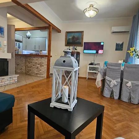 Apartment Rent Near Sea In The Center Athens