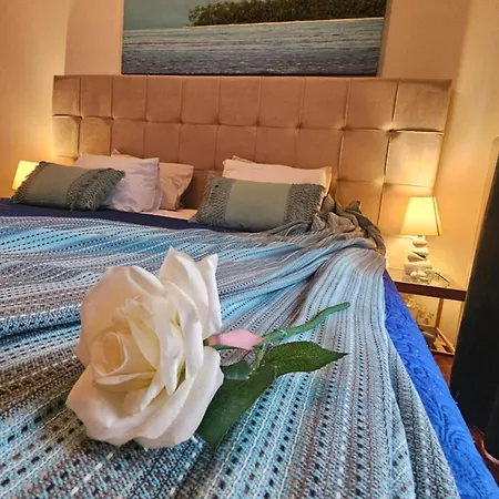 Apartment Rent Near Sea In The Center Athens