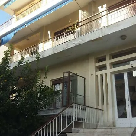 Rent Near Sea In The Center Apartment