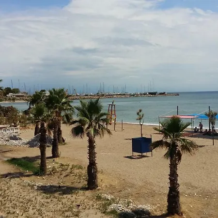 Rent Near Sea In The Center Apartment Athens